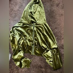 Velvet Olive Green Hoodie SHEIN bay girl crop medium